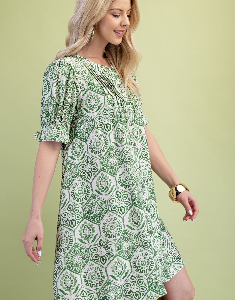 Heather Hexagonal Floral Print Pleated Dress