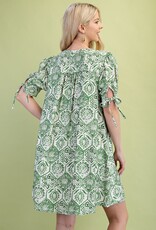 Heather Hexagonal Floral Print Pleated Dress