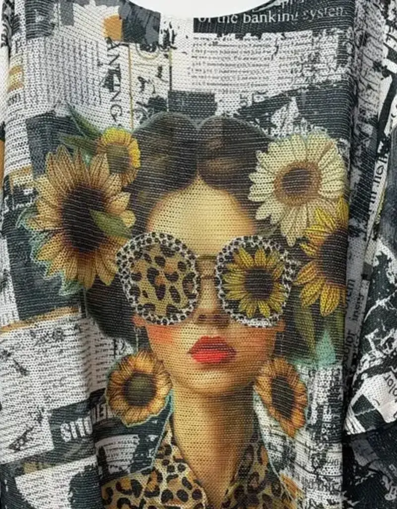 Newsprint Sunflower Girl Print Knit Sweater - Made in Italy - ONE SIZE