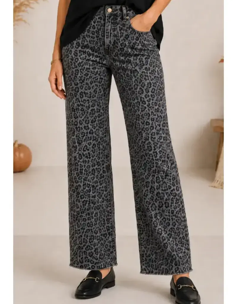 Madilyn Animal Print Wide Leg Fray Hem Jean