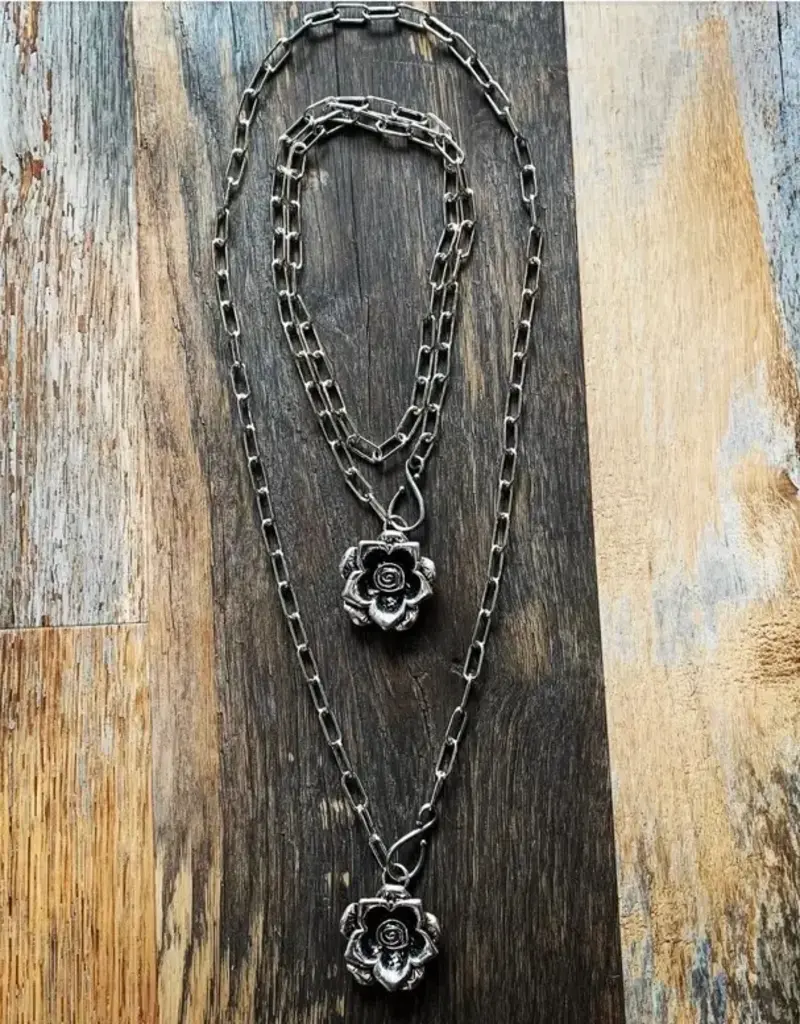 Roseanne Necklace - Silver