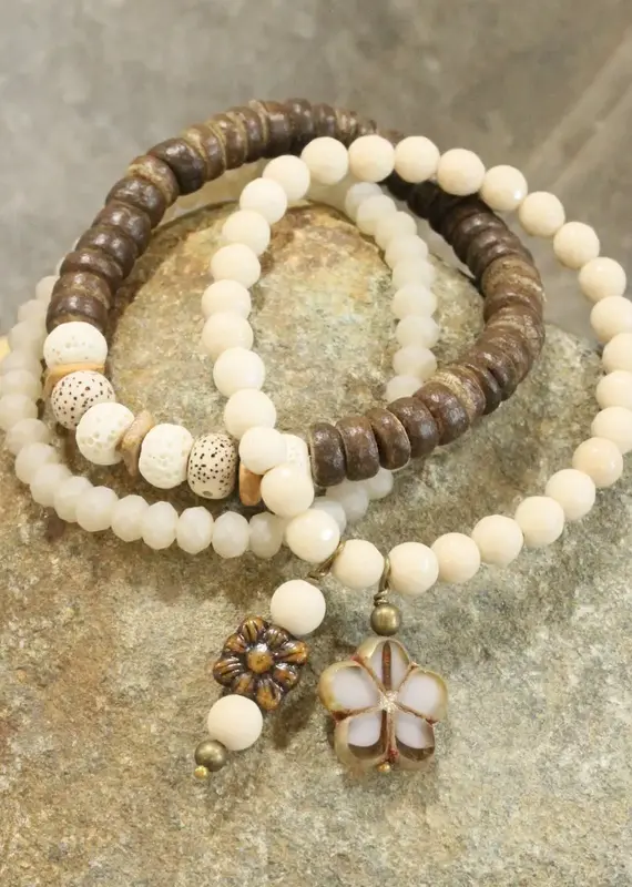 Czech Me Out Elite Beige & Natural Stretch Bracelet Set