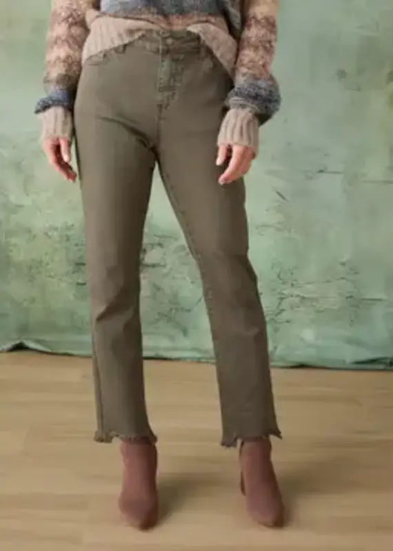 Marky Cutout Ankle Pant