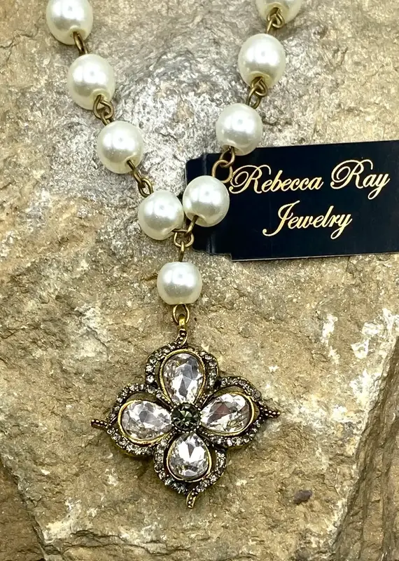 Vintage Boho Necklace with Crystal Floral Charm