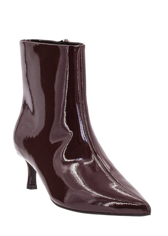 Corkys Hey Girl Gold Digger Boot