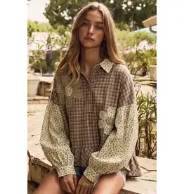 Amy Fall Plaid Top With Floral Applique Detail