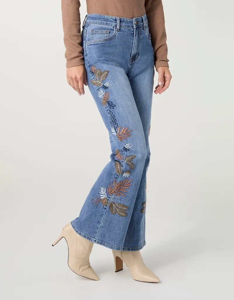 Bambu Soft Flare with Leaf Embroidery-Fall