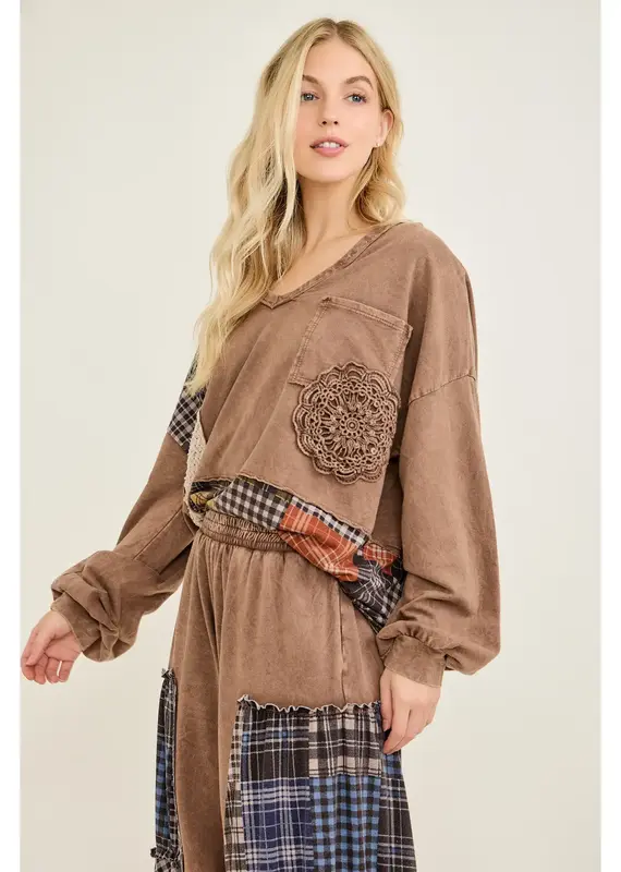 Mineral Washed Plaid Patched Doily Vneck Top