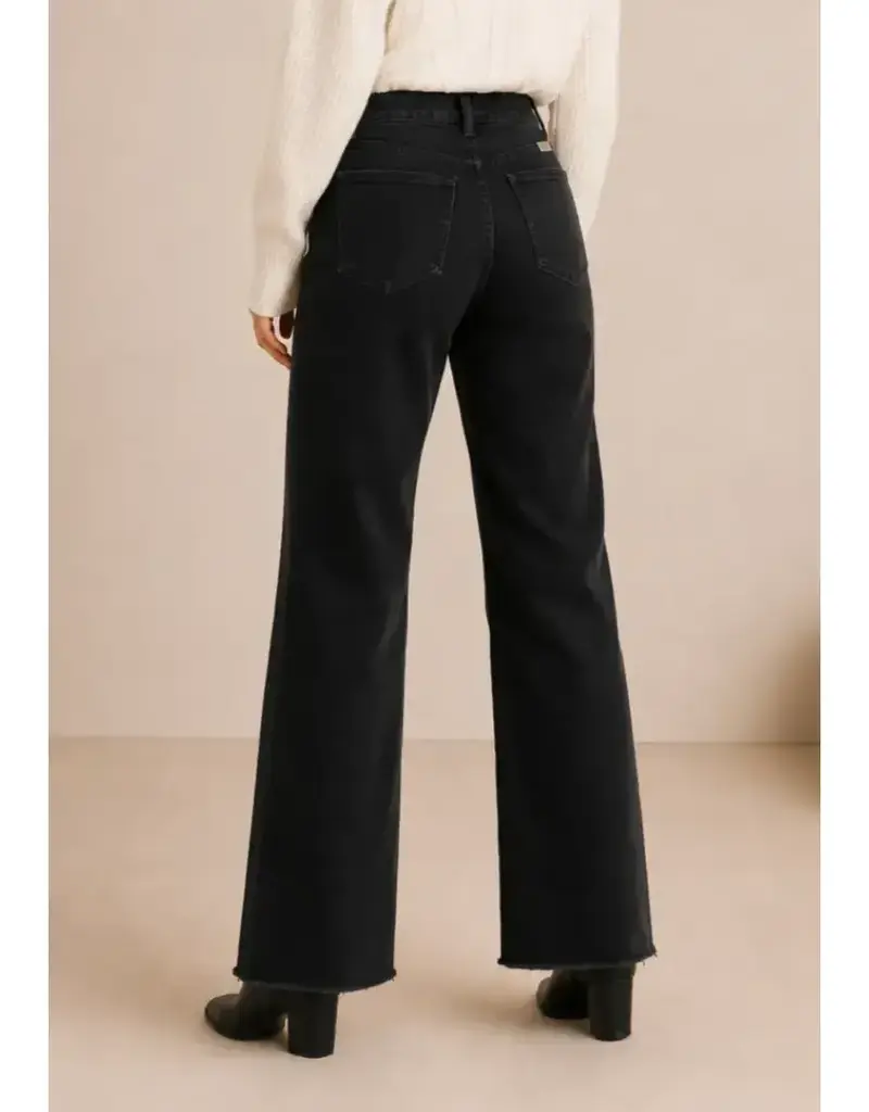 Wendy Wide Leg Fray Hem Jean