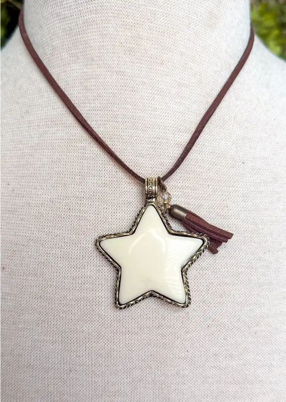 Star Chaser Short Necklace - Suede