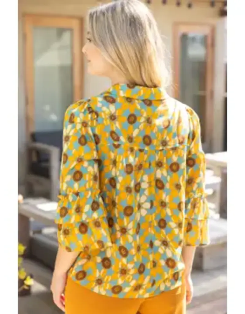 Stephanie Collared V-Neck Ruffled Sleeve Print Top