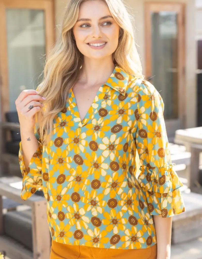 Stephanie Collared V-Neck Ruffled Sleeve Print Top