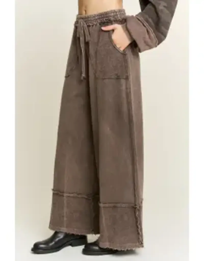 Mineral wash Wide Pants with Raw Hem Frayed