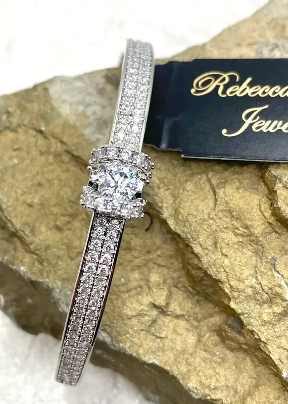 Crystal Solitaire Stone Bangle Bracelet