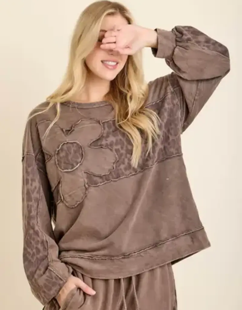 Lizzy Leopard Daisy Patched Sweatshirt