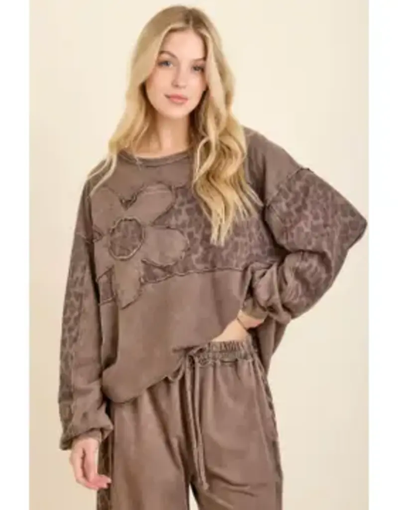 Lizzy Leopard Daisy Patched Sweatshirt