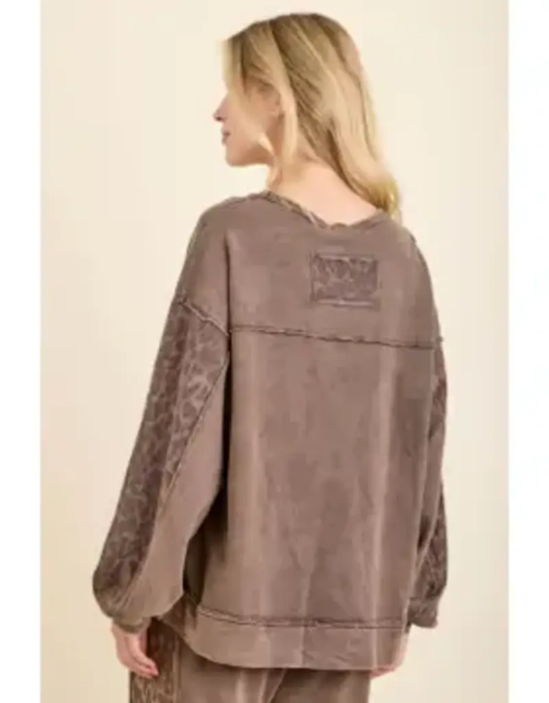 Lizzy Leopard Daisy Patched Sweatshirt