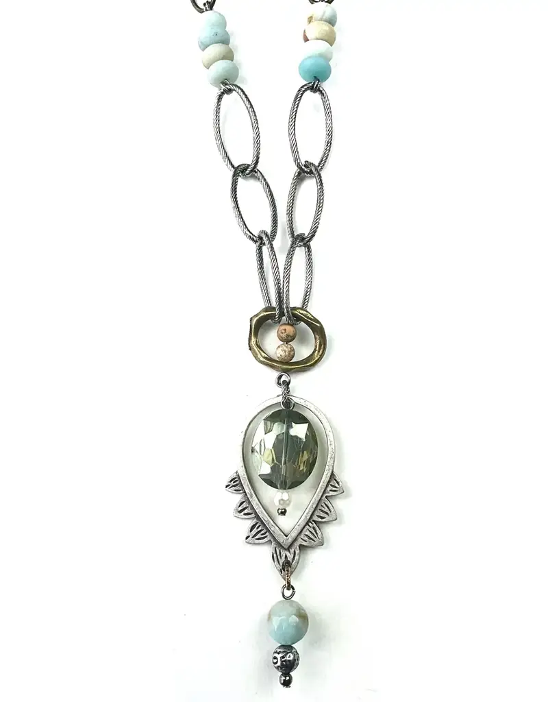 Bold Chain Necklace W/ Abstract Floral Pendant