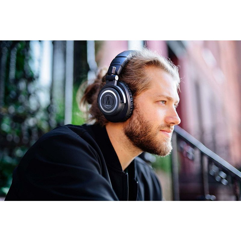 M50x Over-Ear Closed-back Bluetooth Headphones