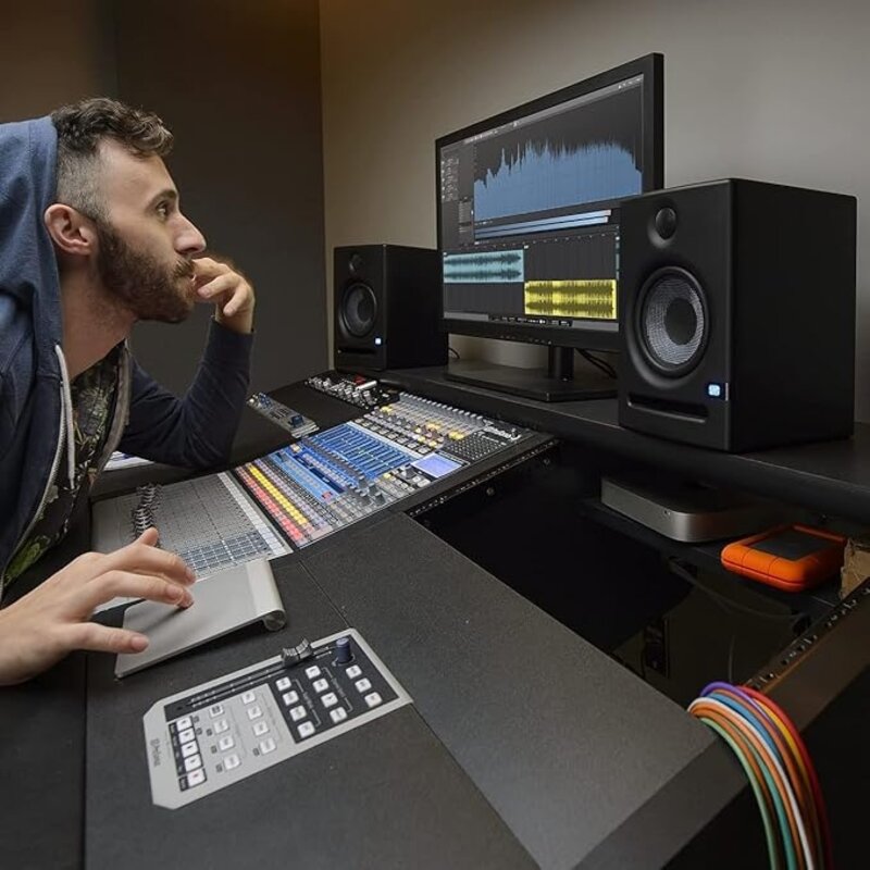 5.25" Active Media Reference Monitors with Bluetooth (Pair)