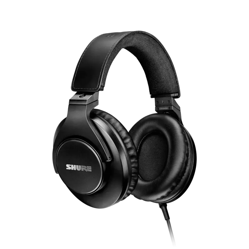 Professional  Closed-back monitoring headphones