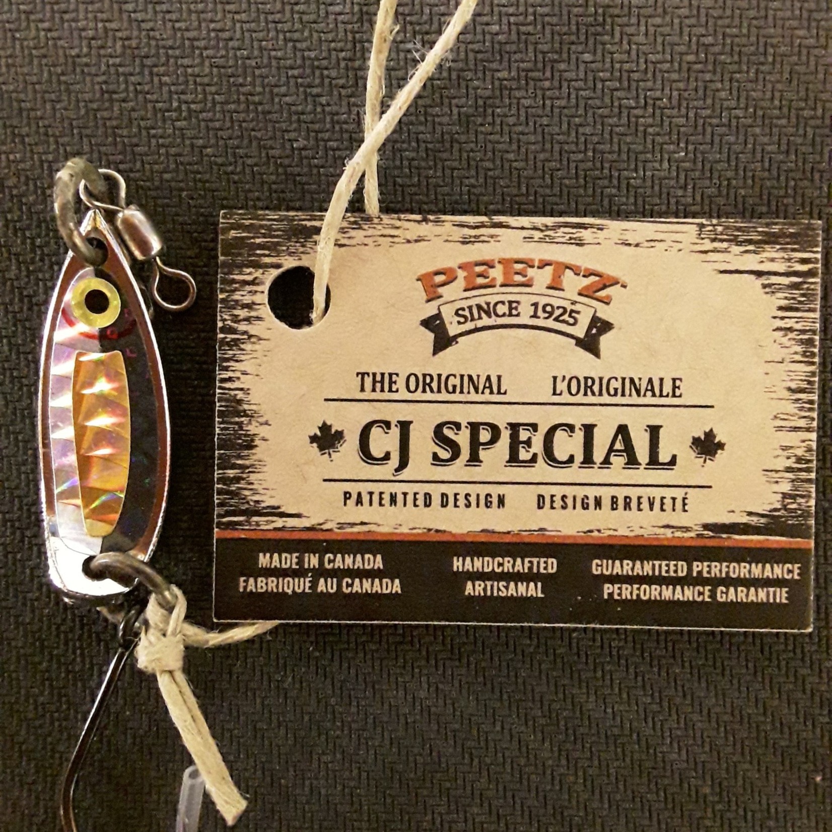 Peetz Outdoor Unlimited Peetz CJ Special Her Nic Blk Top Sil/Gold Scale 1.5"