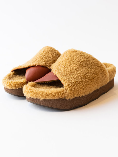 CHLOE Chloé Wavy Shearling Slide CHLOE Chloé Wavy Shearling Slide