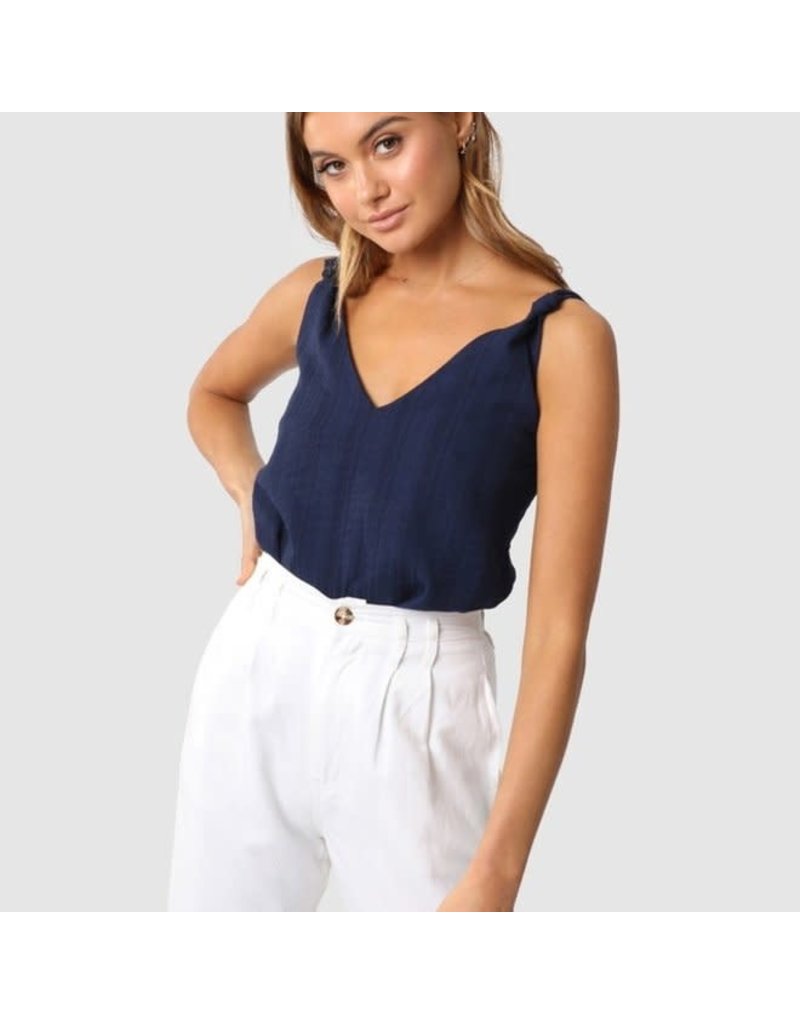 Madison The Label Willow Top