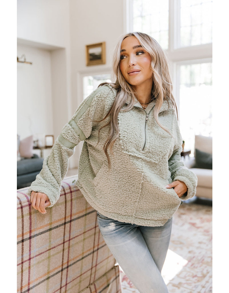 Ampersand Avenue Fluffy Pullover