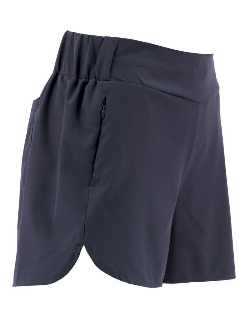 Aventura Hollis Short