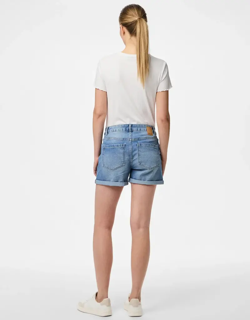 Pieces Peggy Mid Waist Shorts