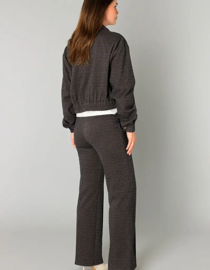 YEST Naji Essential Jacket