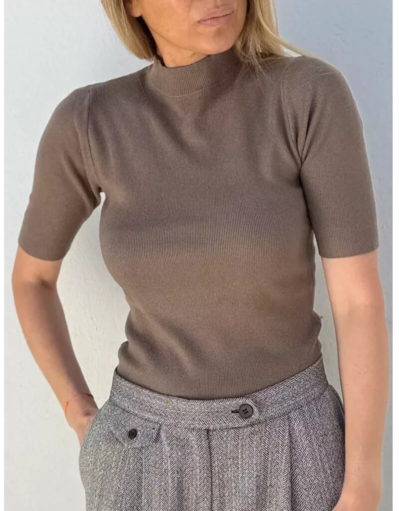 Molly Bracken The Emma Knit Top