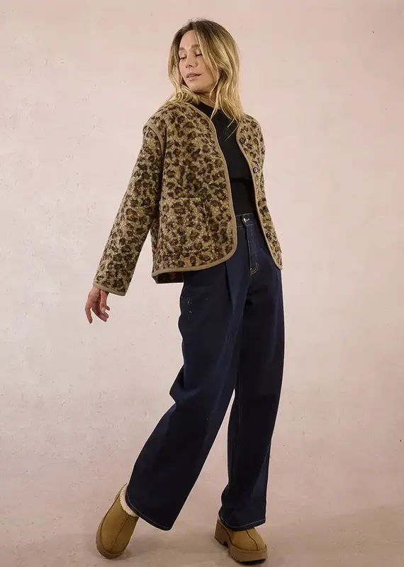 Molly Bracken Leopard Sherpa Button Jacket