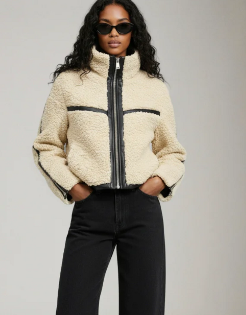 ONLY Patti Teddy Short Jacket