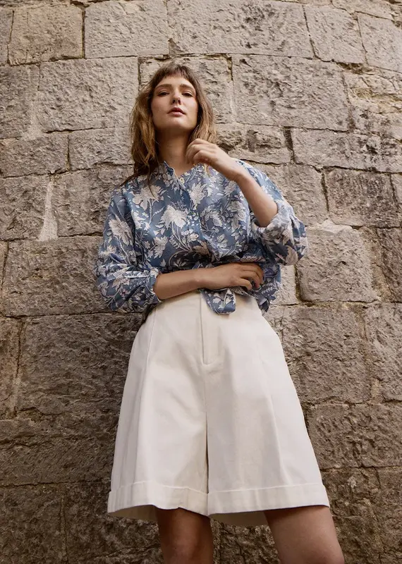 Molly Bracken Sol Linen Shorts