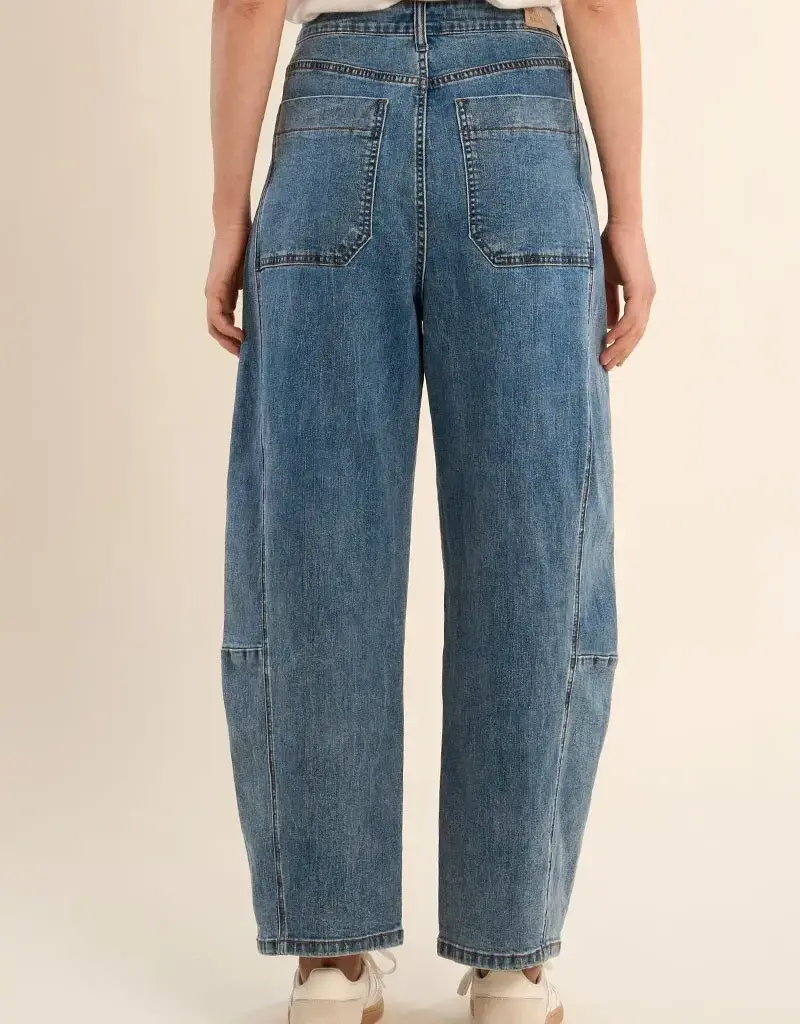 Molly Bracken Dusty Barrel Jean