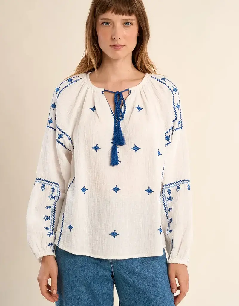 Molly Bracken Larisa Embroidered Blouse