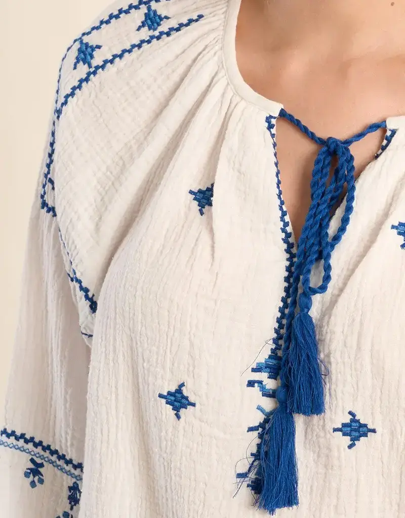Molly Bracken Larisa Embroidered Blouse