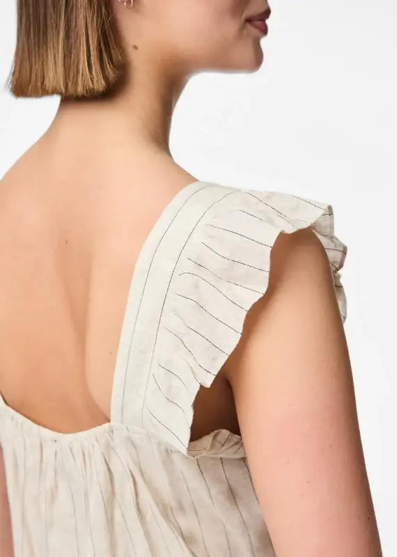 Pieces Pia Ruffle Sleeve Top