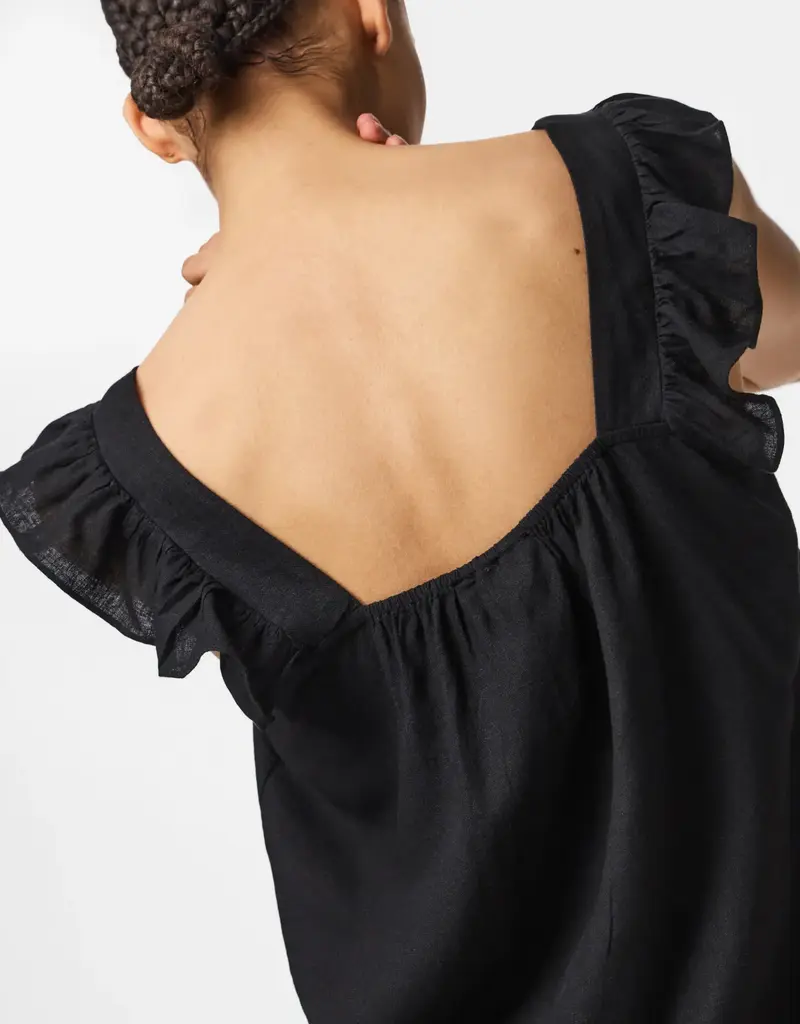 Pieces Pia Ruffle Sleeve Top