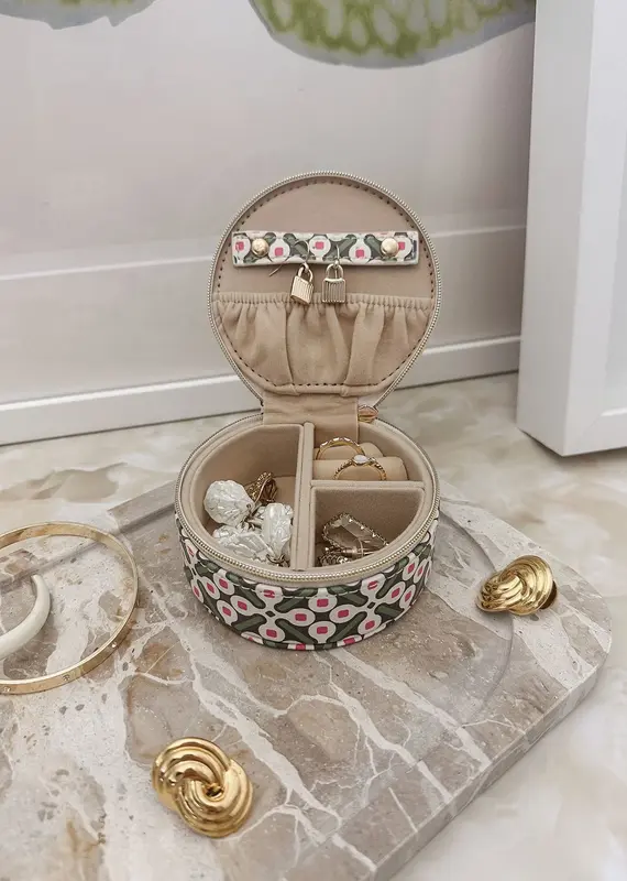 Louenhide Wholesale Sisco Jewelry Case