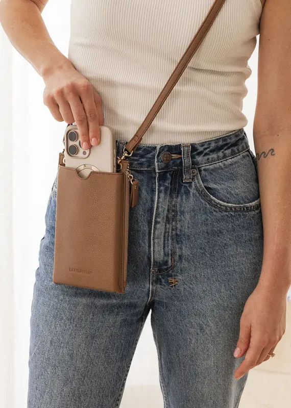 Louenhide Wholesale Suki Phone Bag