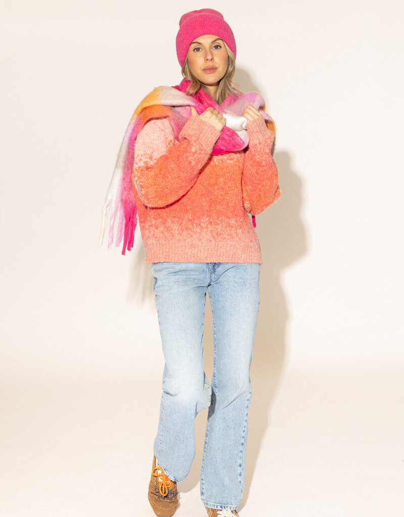 Lyla & Lux Luxe Crew Sweater