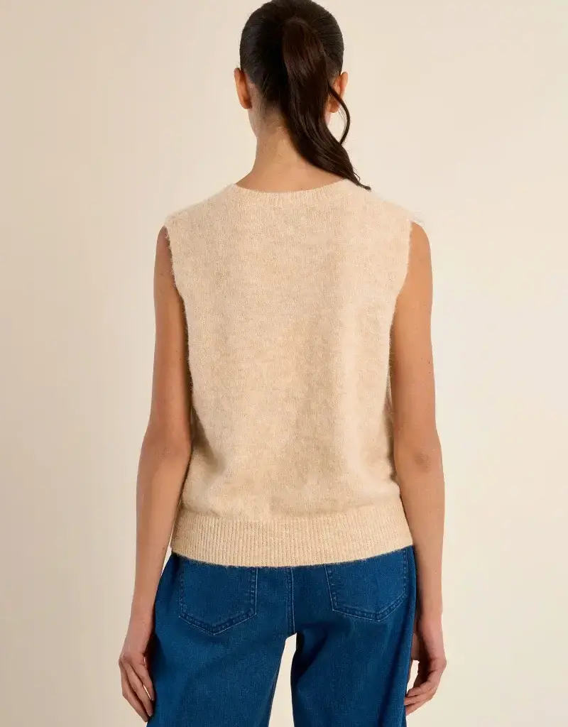 Molly Braken Cable Knit Round Neck Vest