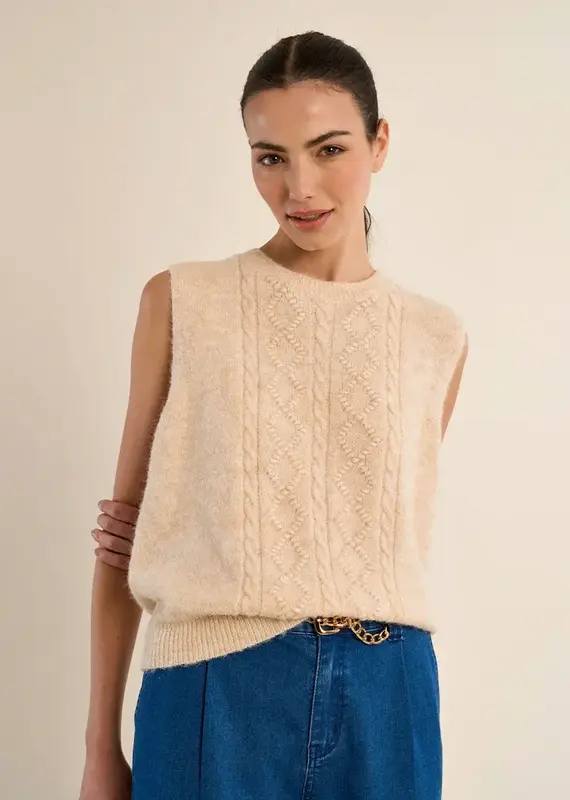 Molly Braken Cable Knit Round Neck Vest