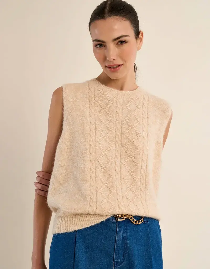 Molly Braken Cable Knit Round Neck Vest