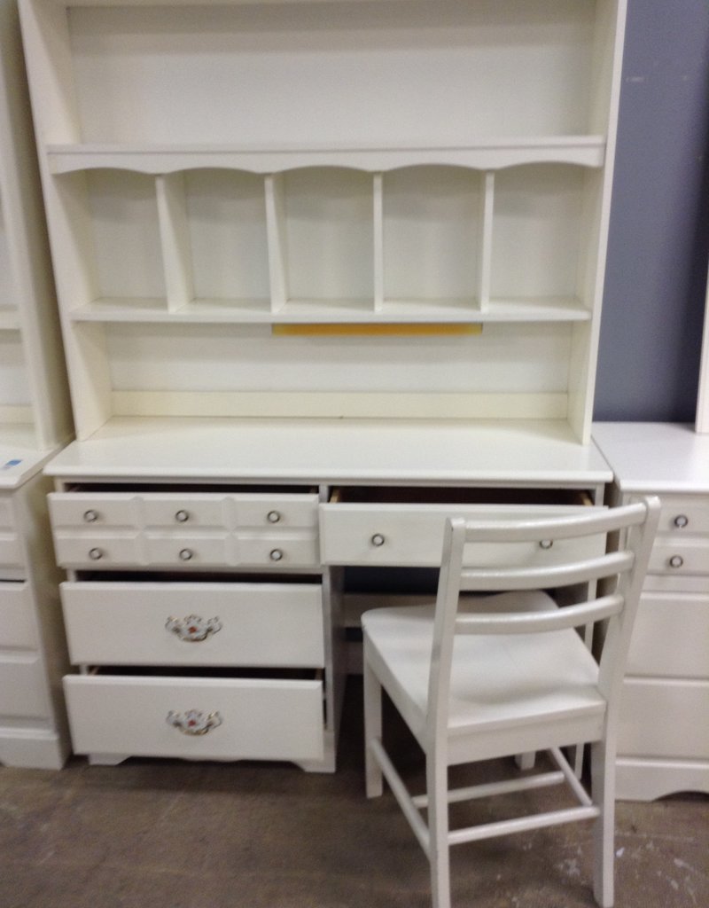 Girls Desk With Hutch Habitat For Humanity Restore