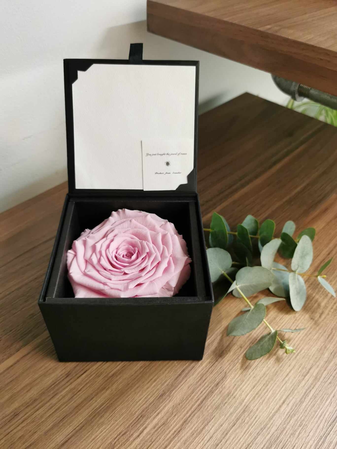 Rose éternelle en boîte cadeau