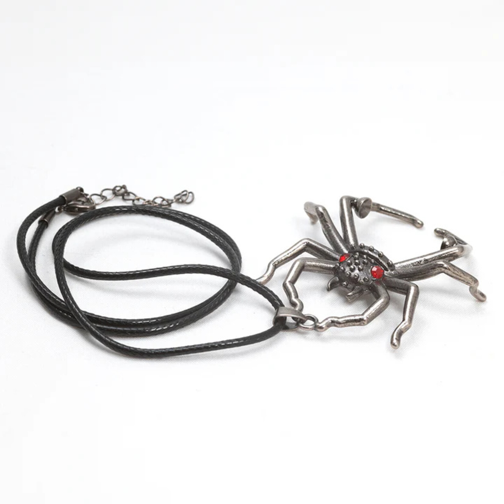 D20 Necklace: Black Widow